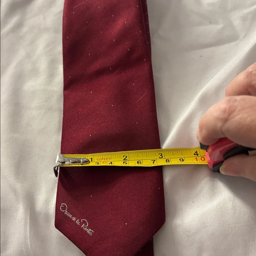 Vintage Oscar de la Renta Deep Red Tie subtle details